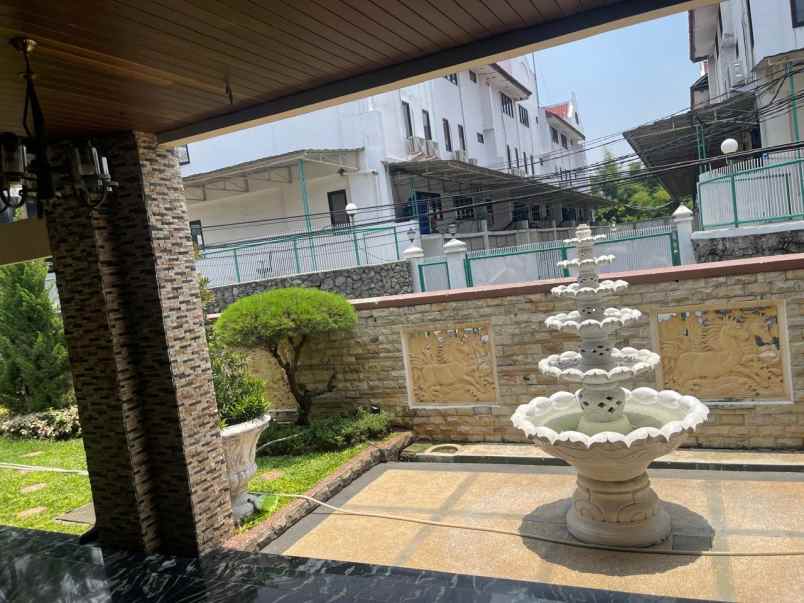 dijual rumah grogol selatan