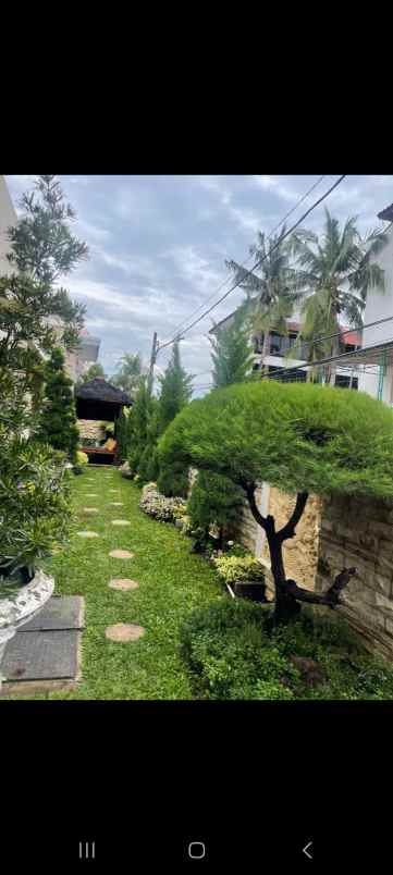 dijual rumah grogol selatan