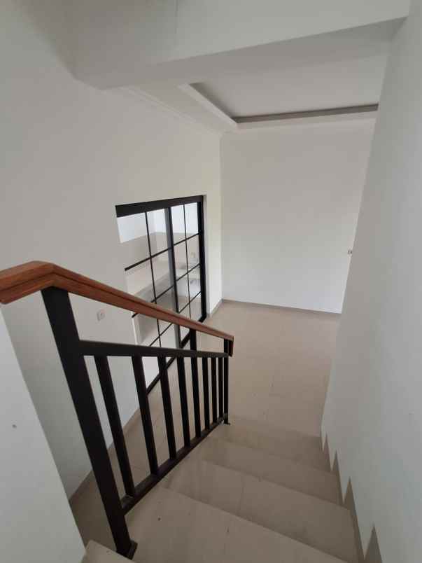 dijual rumah gunungsindur