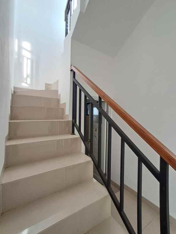 dijual rumah gunungsindur