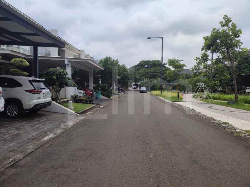 dijual rumah harapan indah