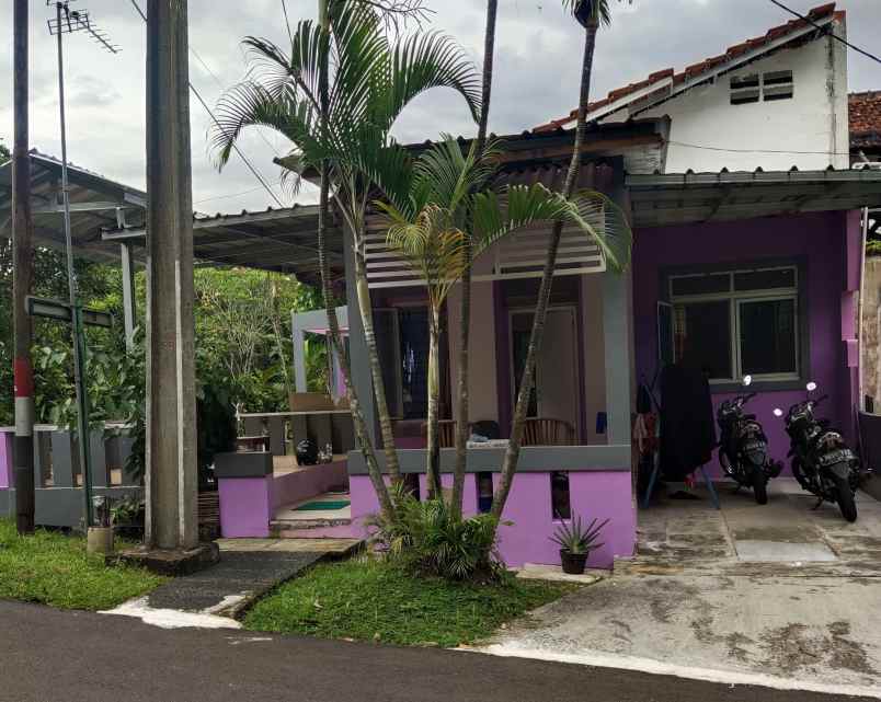 dijual rumah hook taman tampak siring sentul city