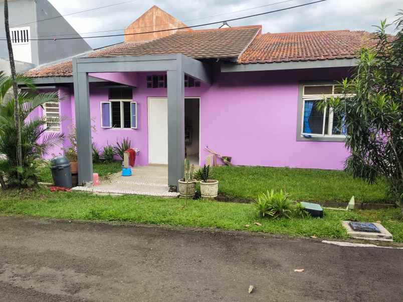 dijual rumah hook taman tampak siring sentul city