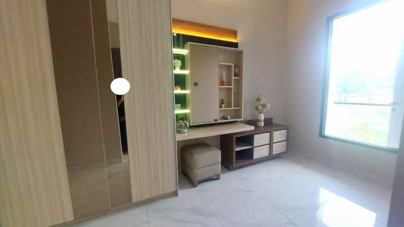 dijual rumah imperial gading sukapura