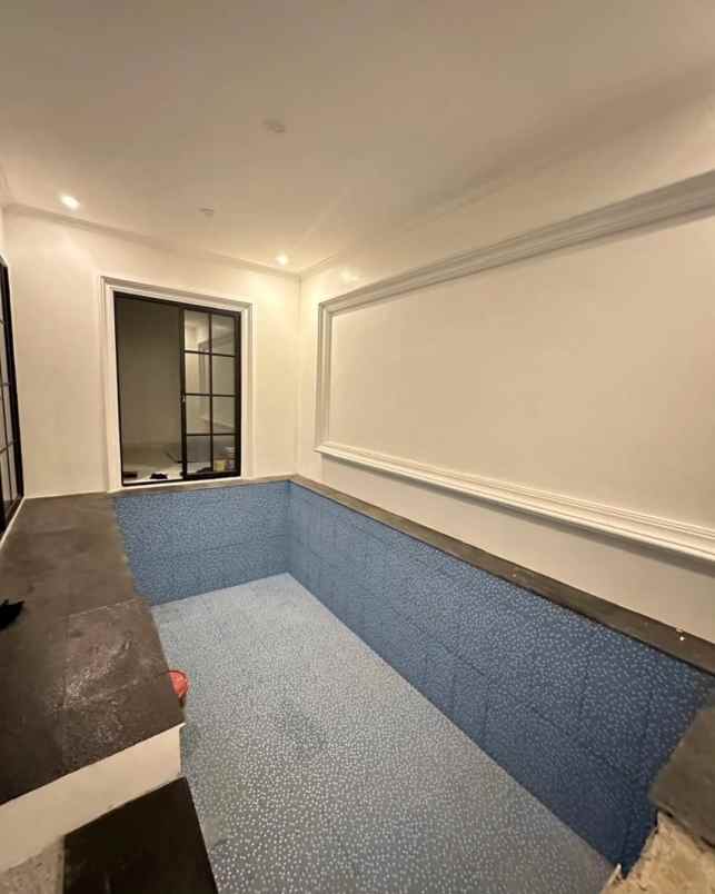 dijual rumah jagakarsa