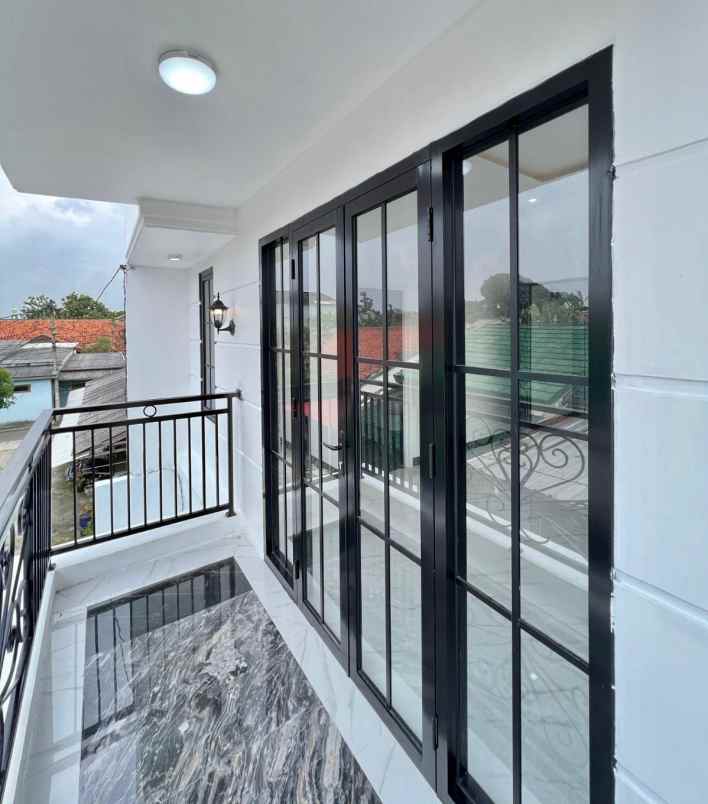 dijual rumah jagakarsa jakarta selatan