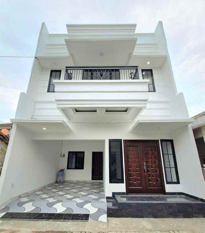 dijual rumah jagakarsa jakarta selatan