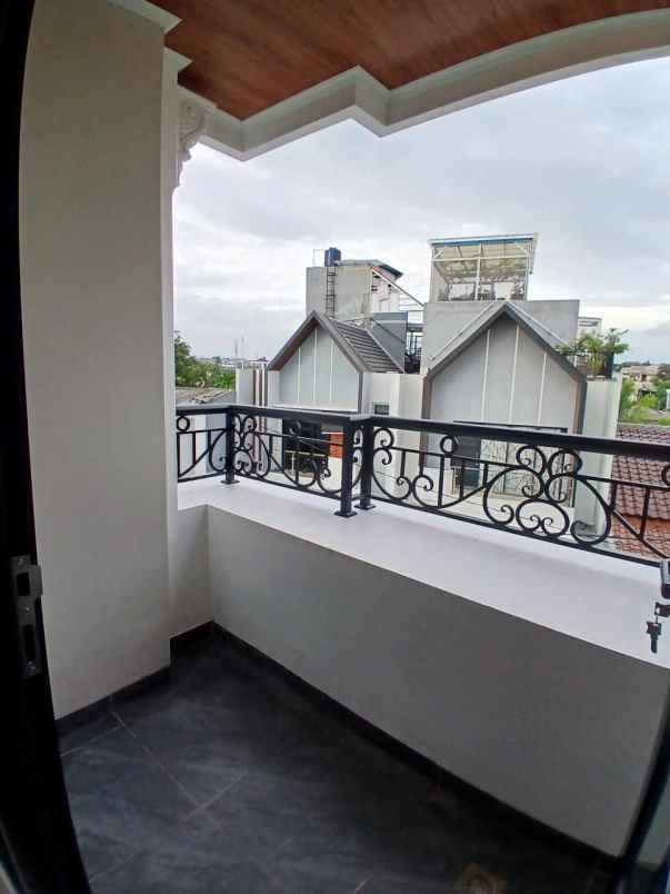 dijual rumah jagakarsa jakarta selatan