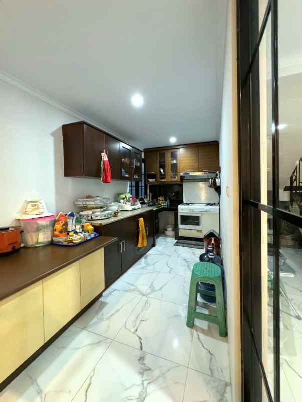 dijual rumah jagakarsa jaksel