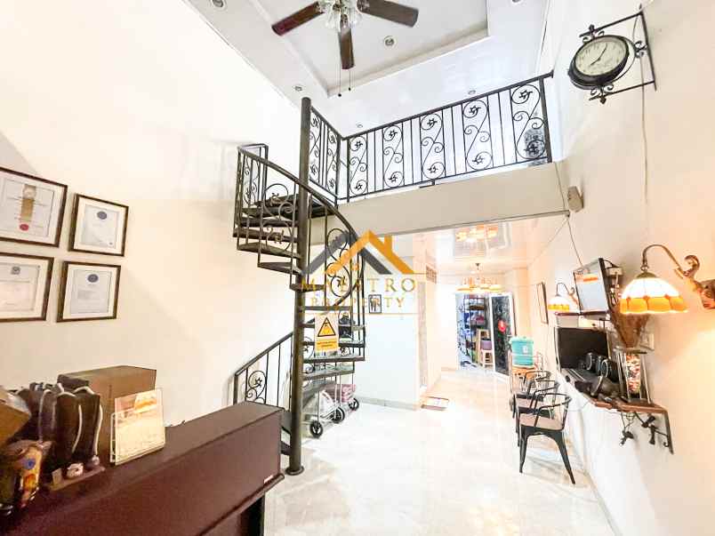 dijual rumah jalan gatot subroto kp lalang