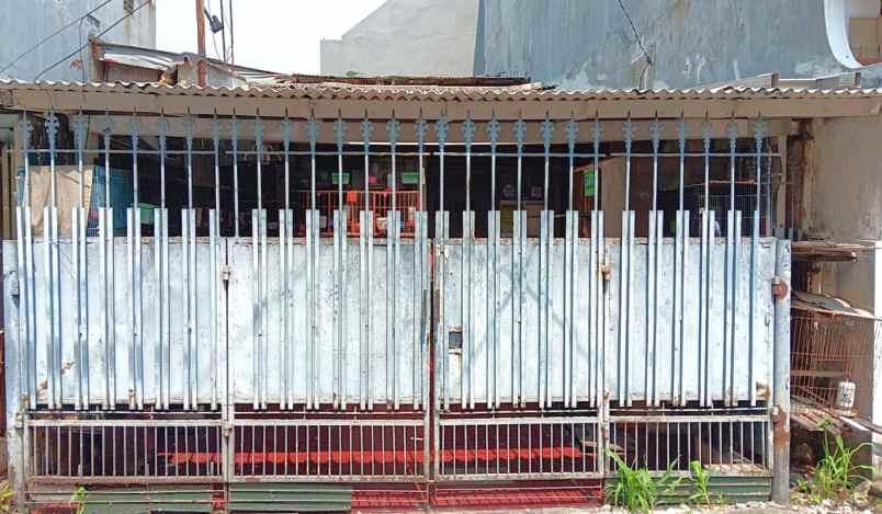 dijual rumah jalan kelapa molek kelapa