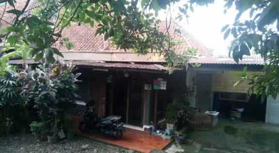 dijual rumah jalan pahlawan no 123