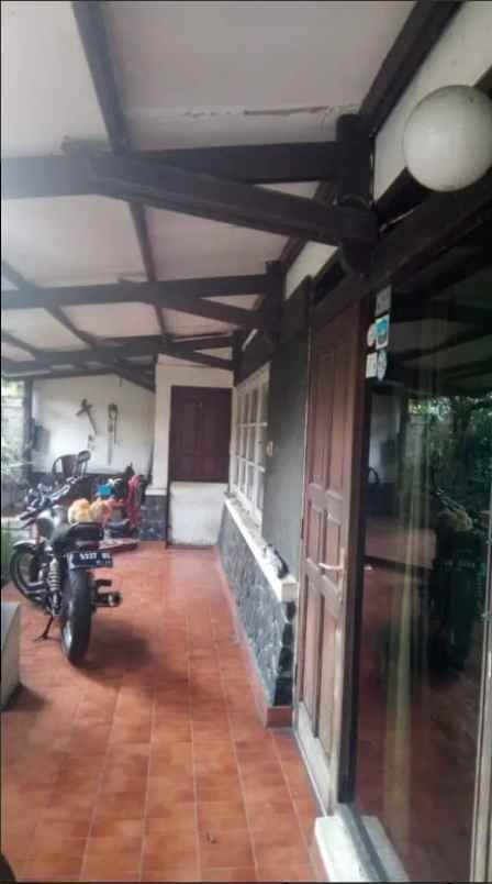 dijual rumah jalan pahlawan no 123