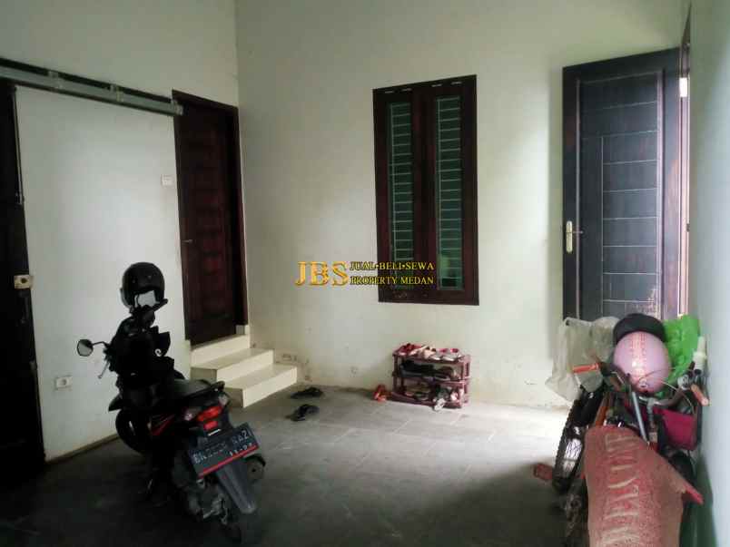 dijual rumah jalan penegak lingkungan 1