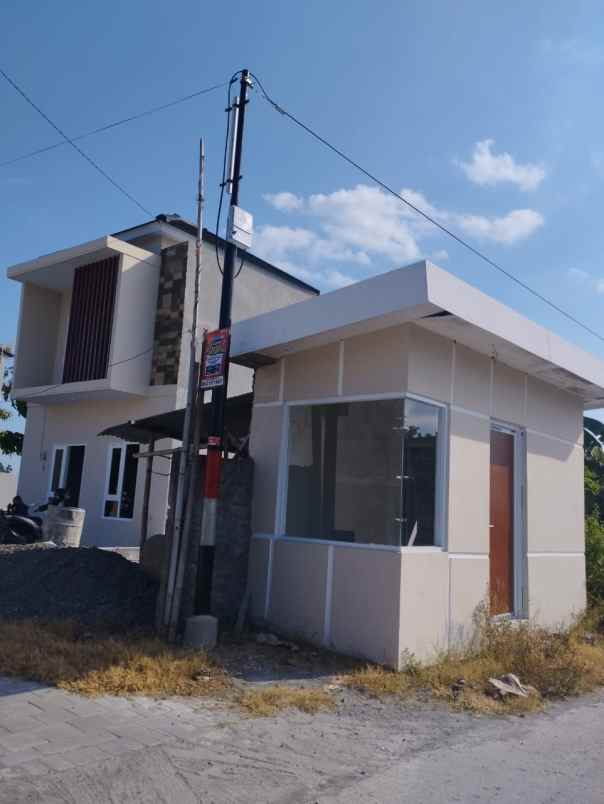 dijual rumah jalan pleretr