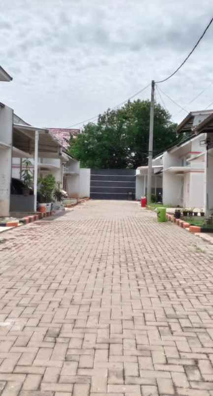 dijual rumah jalan raya jatimekar