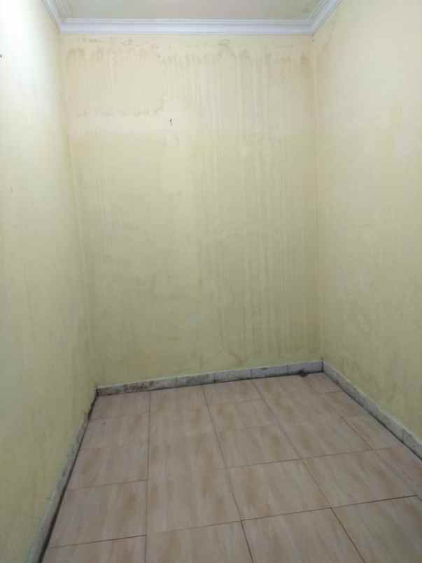 dijual rumah jalan raya pitara sebrang