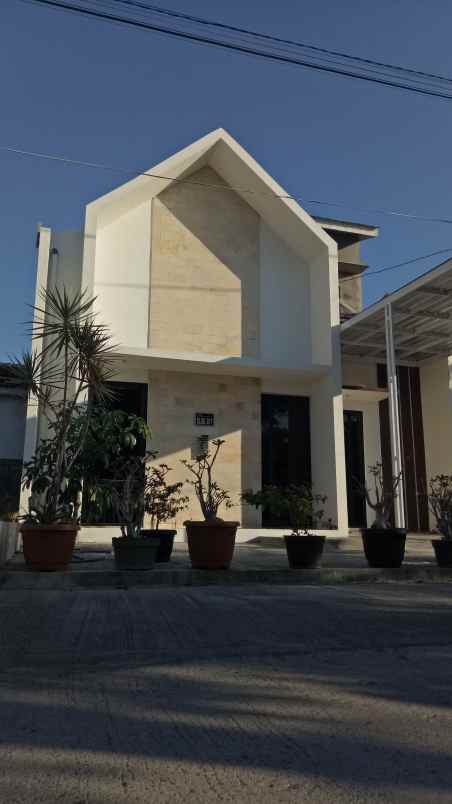 dijual rumah jalan siyono siraman