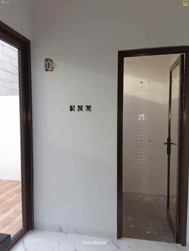 dijual rumah jatiluhur jati asih bekasi