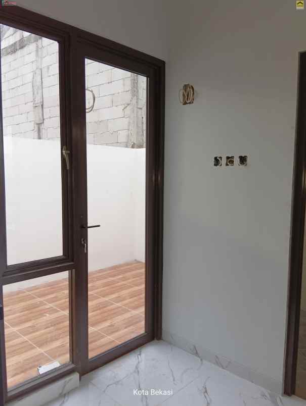 dijual rumah jatiluhur jati asih bekasi