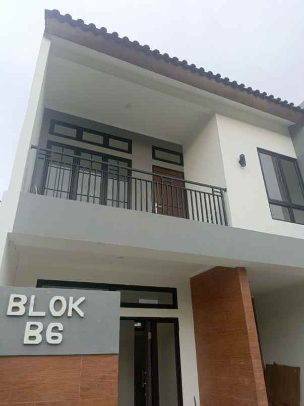 dijual rumah jatimakmur pondok gede