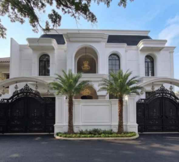 dijual rumah jatipadang
