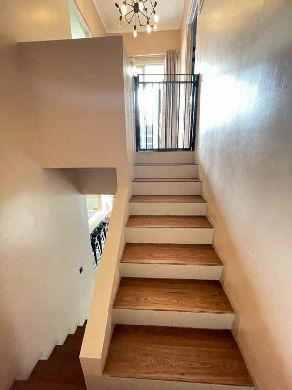 dijual rumah jatiranggon jatisampurna