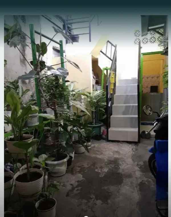 dijual rumah jetis kulon ketintang surabaya