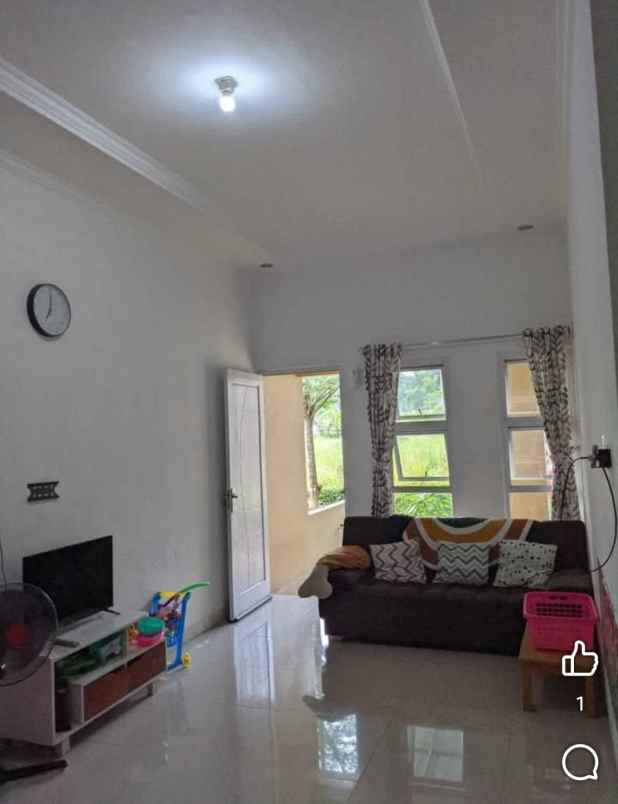 dijual rumah jl alternatif bic sadang