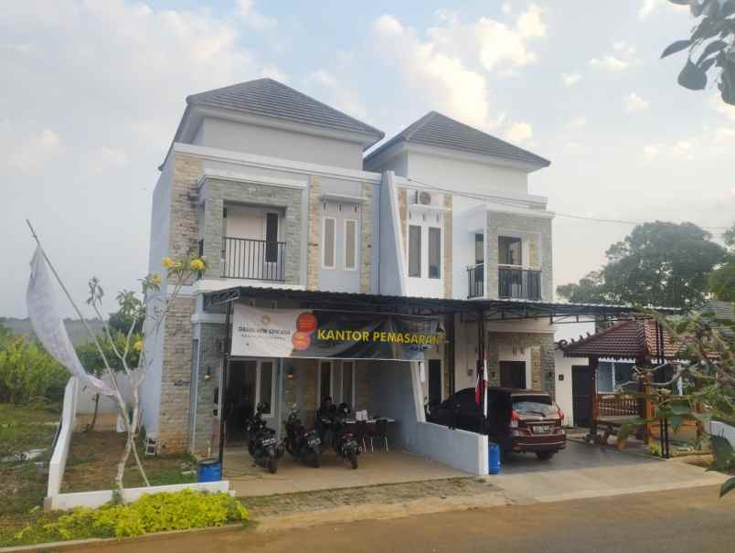 dijual rumah jl anyar duwet