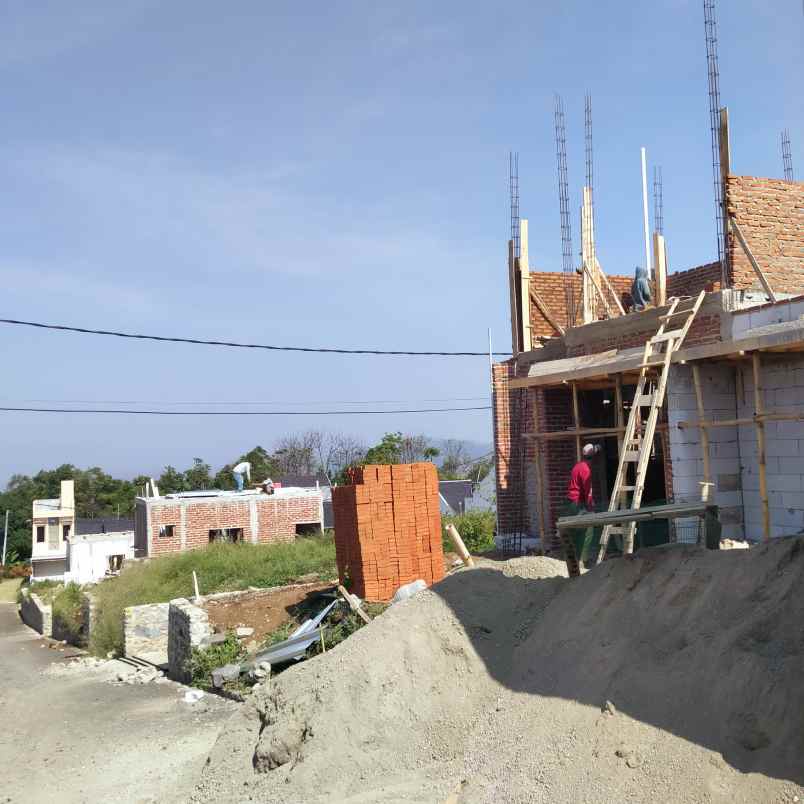 dijual rumah jl ciloa kbb bandung barat