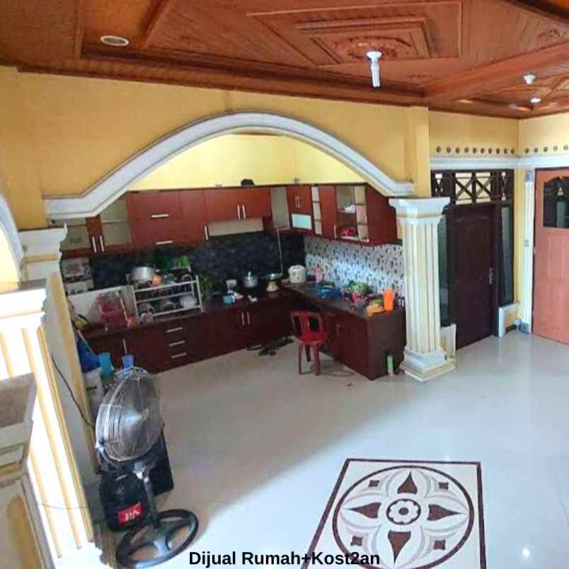 dijual rumah jl citra sari tuah karya