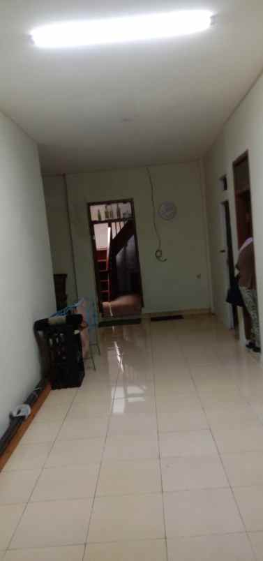 dijual rumah jl gagak