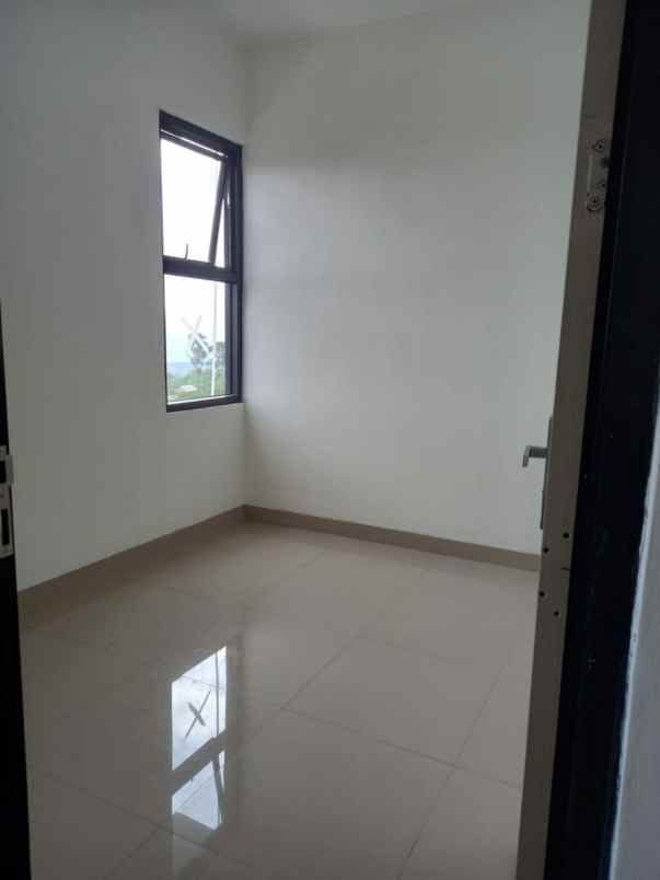 dijual rumah jl gedung bupati bandung barat