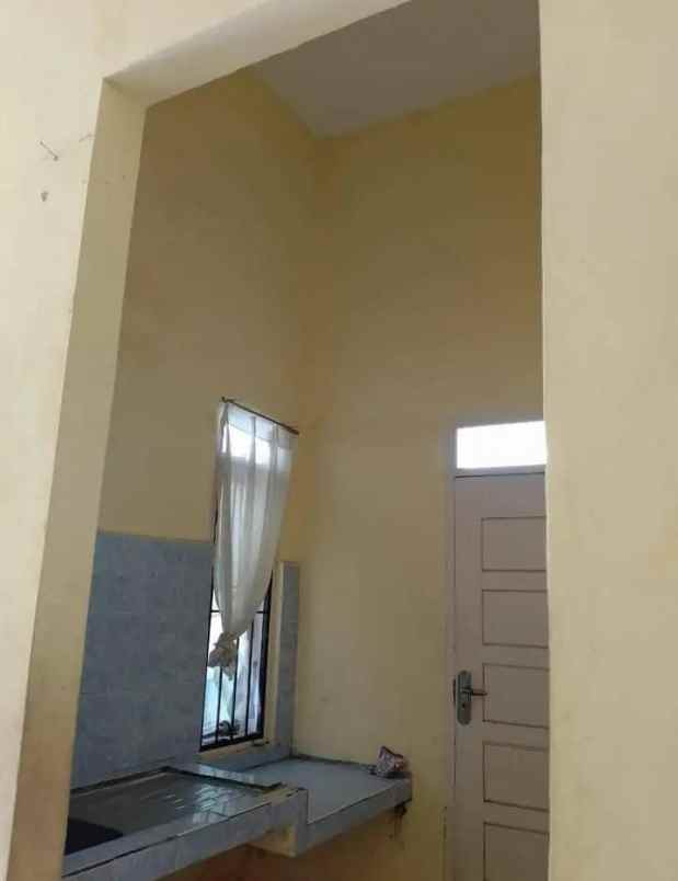 dijual rumah jl guna karya