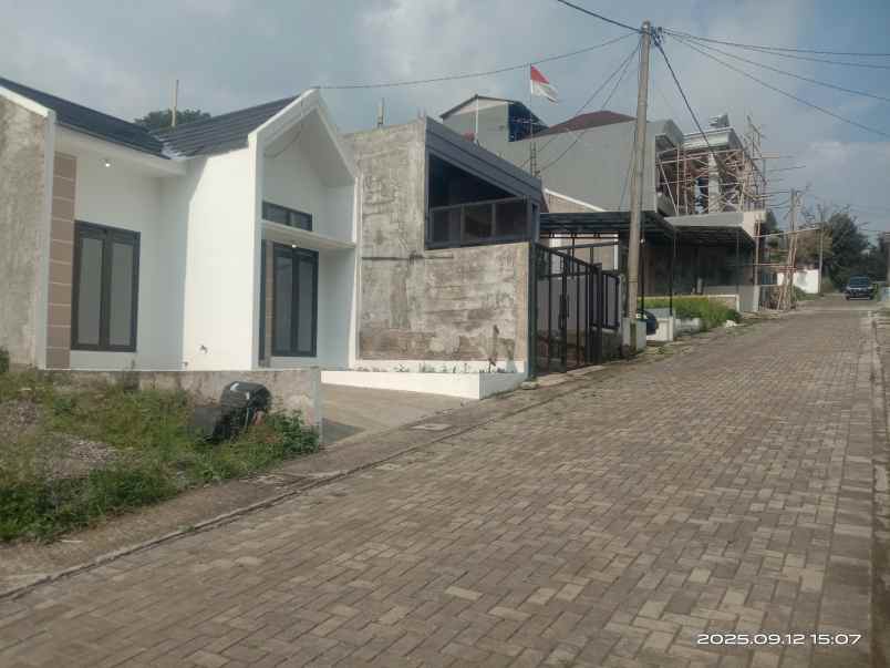 dijual rumah jl h gofur pakuhaji