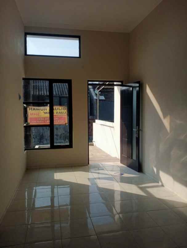 dijual rumah jl joyo agung malang kota