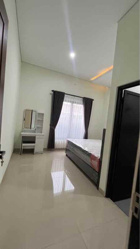 dijual rumah jl kaliurang km 12 5