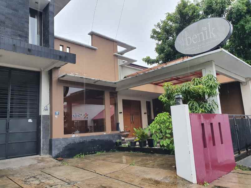 dijual rumah jl kaliurang km 5 6 sleman