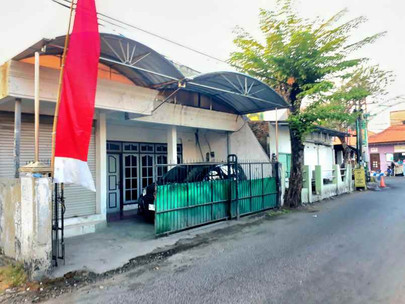 dijual rumah jl kedung asem no 2