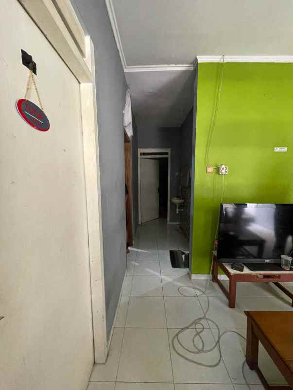 dijual rumah jl kemuning