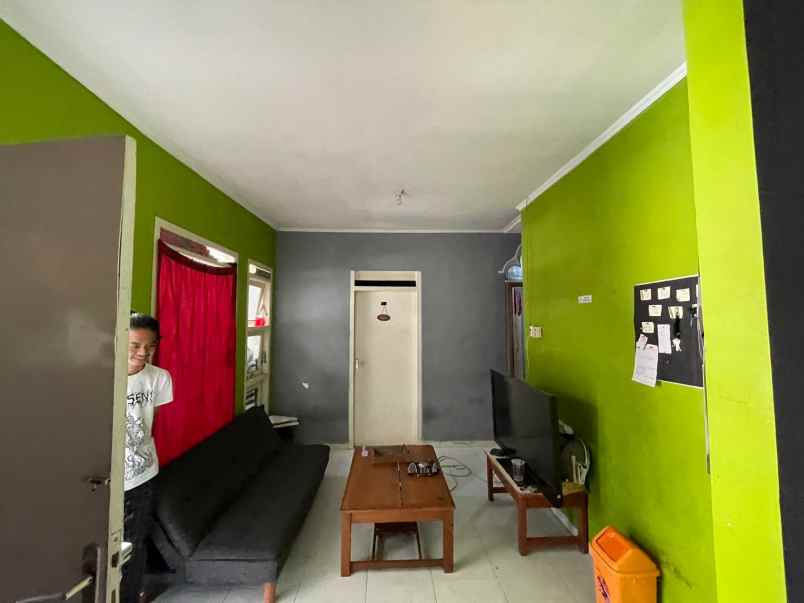 dijual rumah jl kemuning