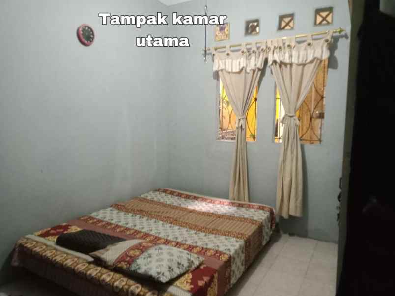 dijual rumah jl kenanga rt 01 rw 13