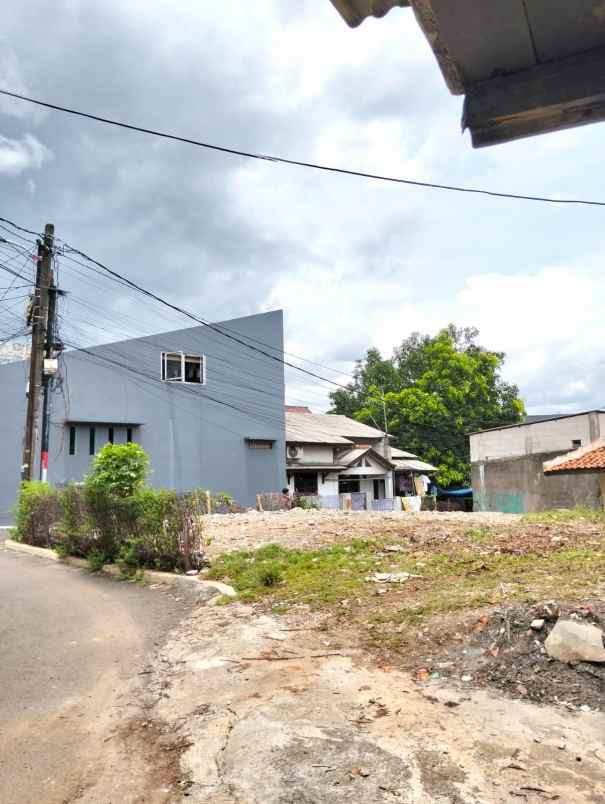 dijual rumah jl kp baru ciracas jakarta