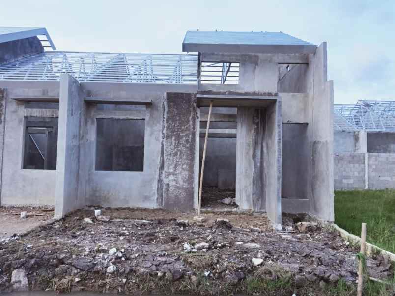 dijual rumah jl kp pelaukan