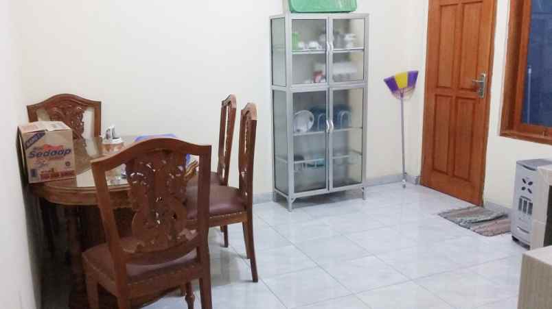 dijual rumah jl lebdosari raya no 25a