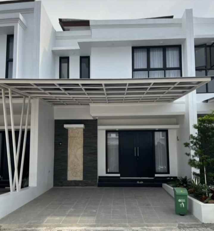 dijual rumah jl merpati raya