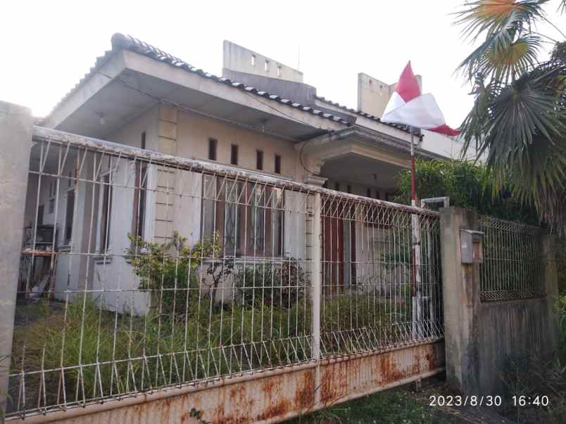 dijual rumah jl pondok kelapa duren