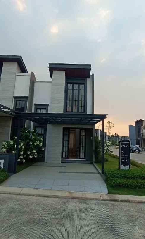 dijual rumah jl raya bukit dago rawa