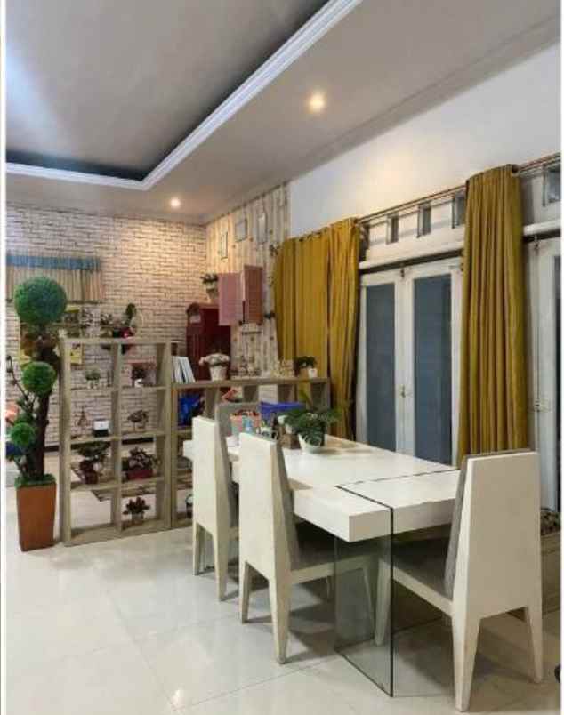 dijual rumah jl raya citalang